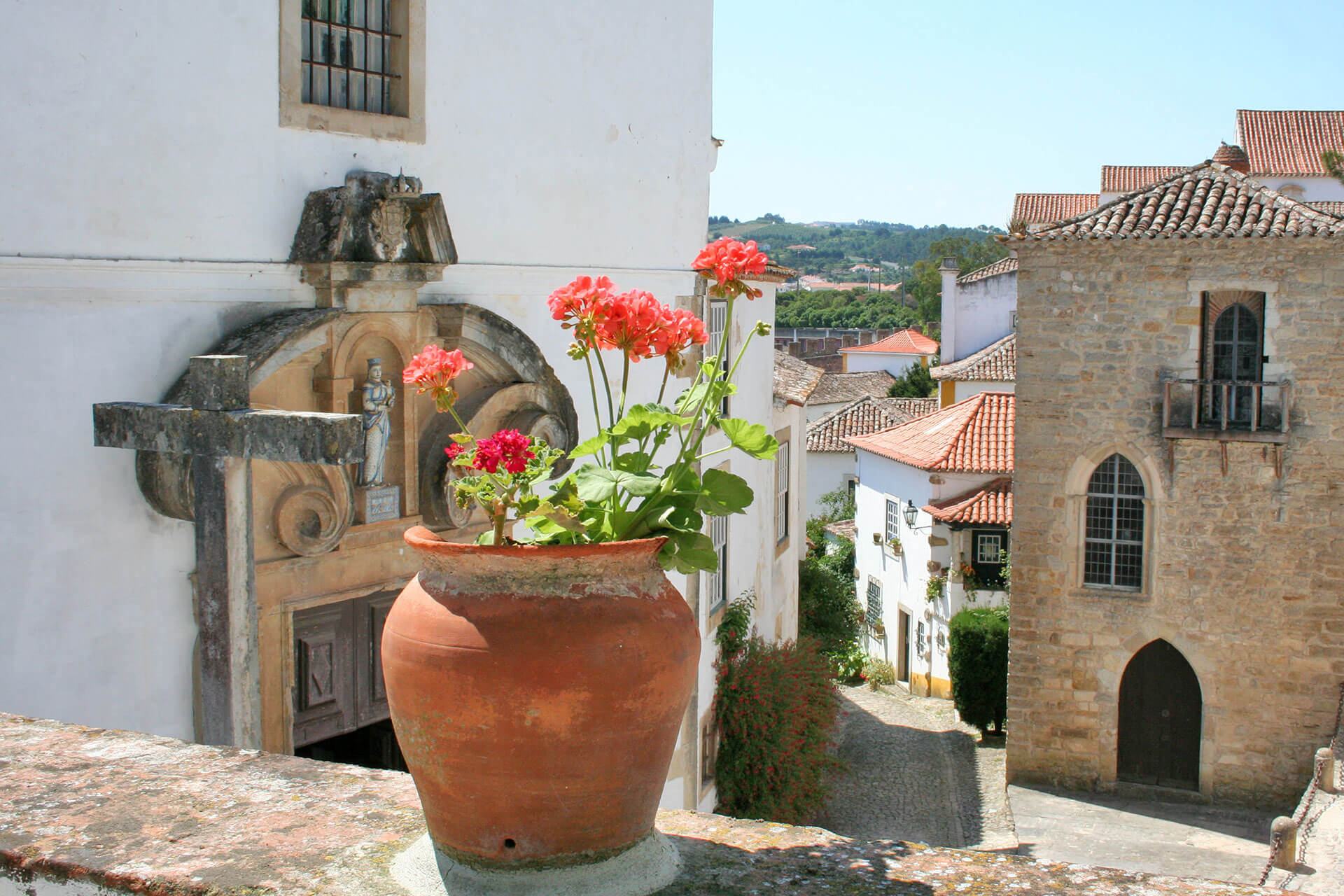Travel from Lisbon to Porto – by Travel Rumors